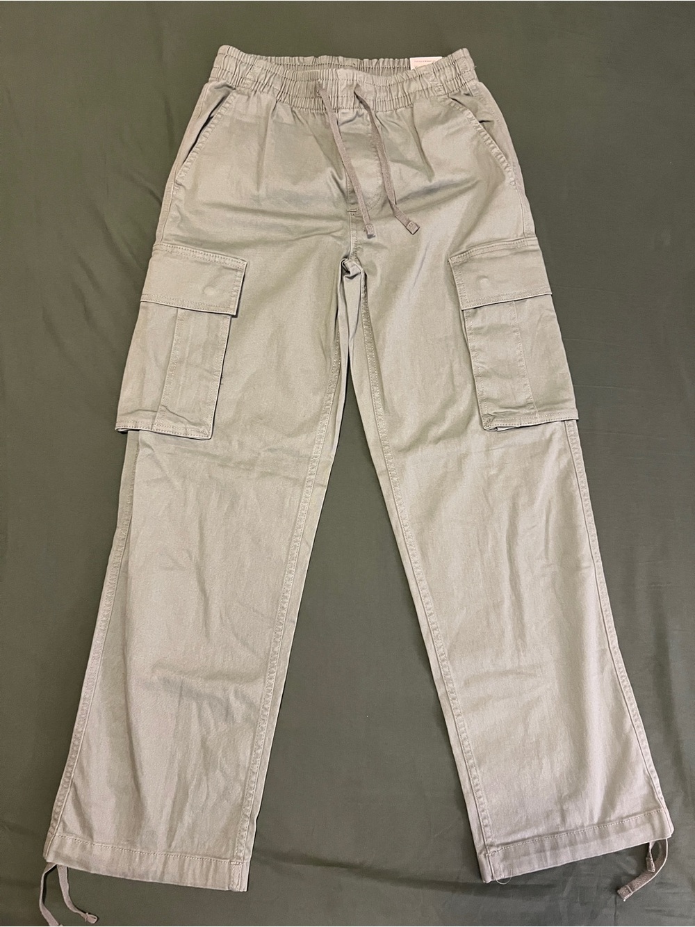 Light Olive Cargo Pants Men’s Size XS